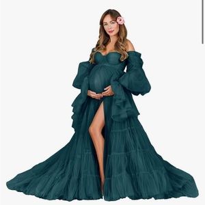 New size M maternity dress for photos